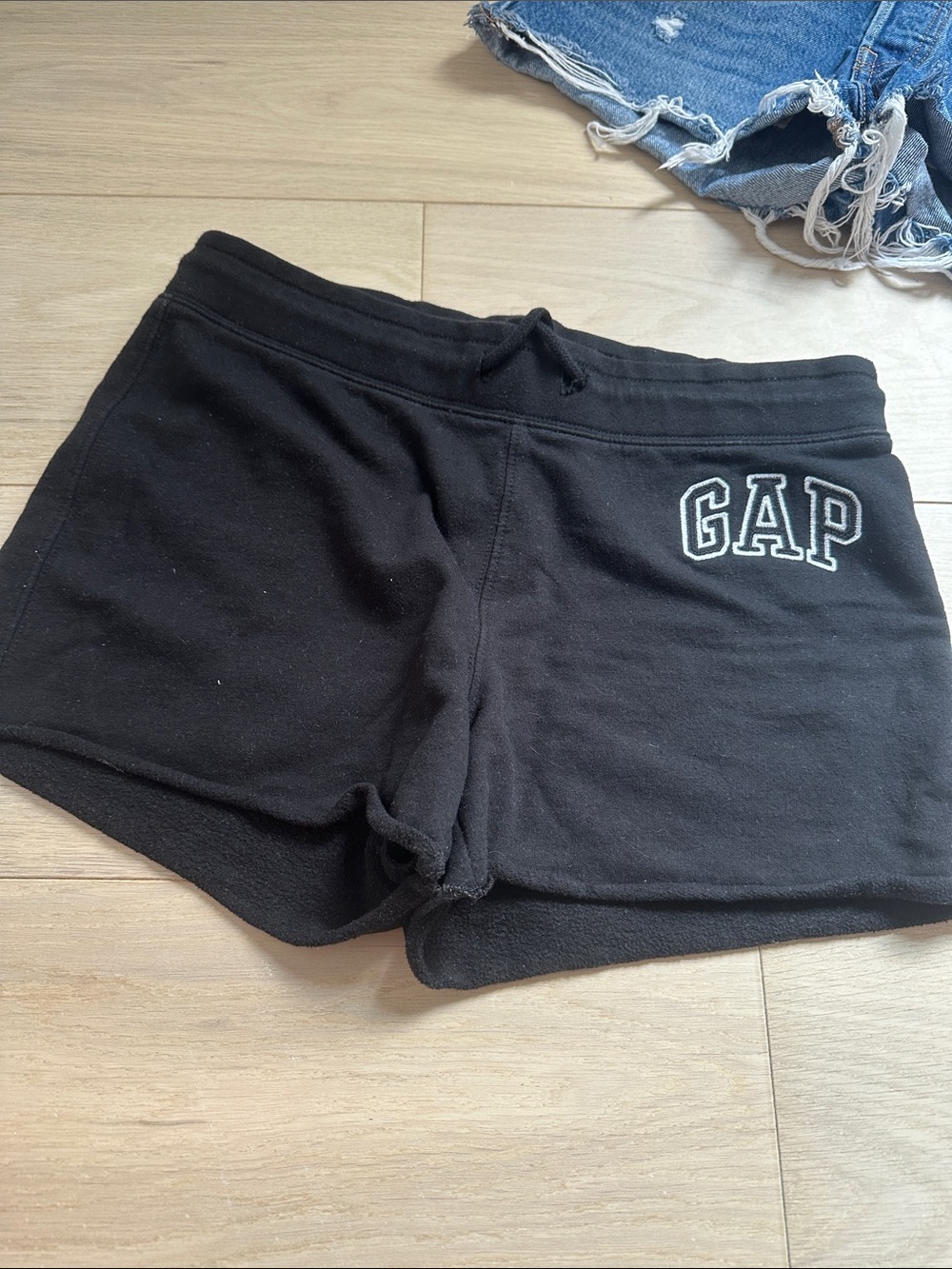 GAP Black Women's Athletic Fleece Shorts with Logo